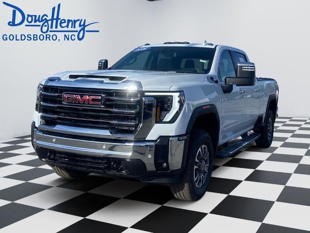 2026 GMC Sierra 2500 HD SLT in Glacier White Tricoat — front three-quarter view